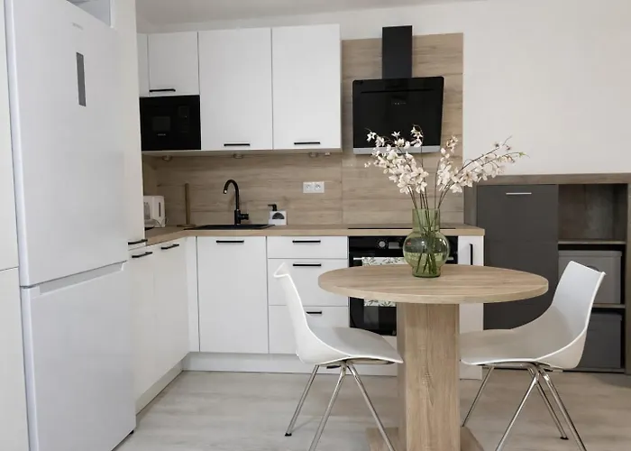 Διαμέρισμα Nook I Morusa Airport Μπρατισλάβα